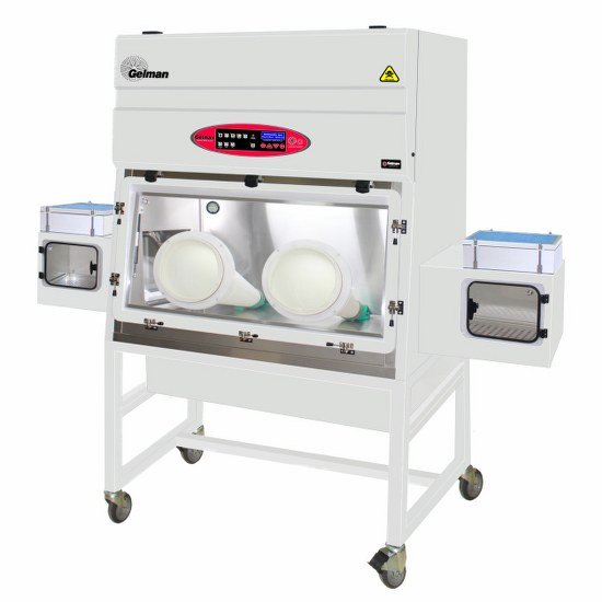 Pharmaceutical Isolators